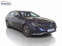Nautikblau metalliclack Gebraucht 2022 Mercedes E300 Avantgarde Kombi | 31.589 € (Guter Preis)