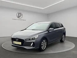 Grau Gebraucht 2017 Hyundai i30 Kombi | 12.850 € (Fairer Preis)