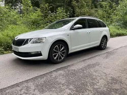 Weiß Gebraucht 2017 Skoda Octavia Ambition Kombi | 8.499 € (Guter Preis)