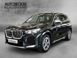 Schwarz Gebraucht 2023 BMW X1 xLine SUV | 44.107 € (Fairer Preis)