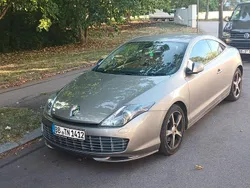 Beige Gebraucht 2009 Renault Laguna III GT Coupé | 11.250 €
