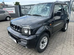 Schwarz Gebraucht 2011 Suzuki Jimny Comfort SUV | 7.980 € (Superpreis)