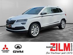 Weiß Gebraucht 2018 Skoda Karoq Style SUV | 23.990 € (Etwas zu teuer)