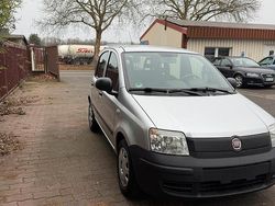 Silber Gebraucht 2010 Fiat Panda Kleinwagen | 2.500 €