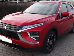 Rot Gebraucht 2022 Mitsubishi Eclipse Cross SUV | 22.999 € (Guter Preis)