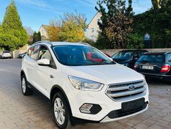 Weiß Gebraucht 2019 Ford Kuga Titanium SUV | 15.900 € (Fairer Preis)