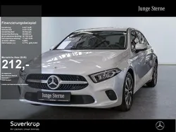 Silber Gebraucht 2023 Mercedes A180 Limousine | 25.290 € (Guter Preis)