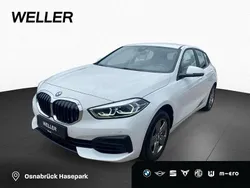 Alpinweiss iii (weiß) Gebraucht 2024 BMW 118 Advantage Kleinwagen | 23.650 € (Superpreis)