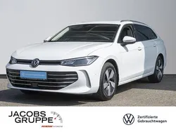 Weiß Gebraucht 2024 VW Passat Business Kombi | 33.980 € (Fairer Preis)