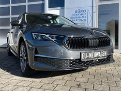 Grau Neu 2025 Skoda Octavia Selection Limousine | 33.690 € (Fairer Preis)