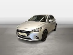 Silber Gebraucht 2017 Mazda 2 Sports-Line Limousine | 12.717 € (Fairer Preis)