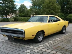 Gelb Neu 2025 Dodge Charger Limousine | 55.000 €