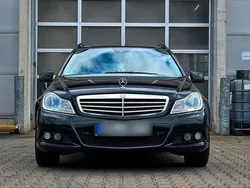 Schwarz Gebraucht 2011 Mercedes C200 Kombi | 5.600 € (Teuer)