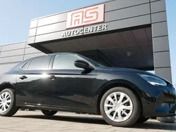 Schwarz Gebraucht 2023 Opel Corsa Elegance Kombi | 13.690 € (Superpreis)
