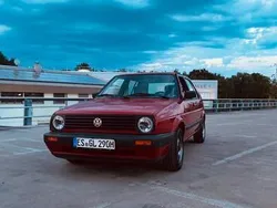 Rot Gebraucht 1990 VW Golf II Kleinwagen | 5.350 €