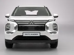 Titanweiß Neu 2025 Mitsubishi Outlander P-HEV Basis SUV | 49.900 € (Guter Preis)