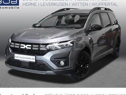 Dolomitgrau (grau) (grau) Gebraucht 2023 Dacia Jogger Extreme Van / Kleinbus | 21.970 € (Fairer Preis)