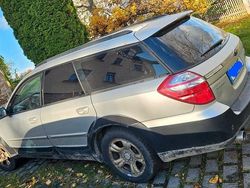 Silber Gebraucht 2007 Subaru Outback Kombi | 2.500 € (Guter Preis)