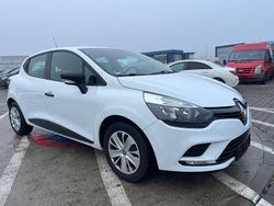 Weiß Gebraucht 2019 Renault Clio IV Life Limousine | 6.499 € (Guter Preis)