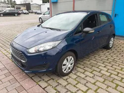 Blau Gebraucht 2015 Ford Fiesta Ambiente Kleinwagen | 4.199 € (Guter Preis)