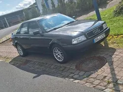 Schwarz Gebraucht 1992 Audi 80 Limousine | 5.500 €