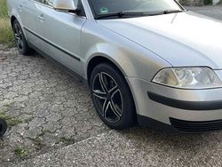 Silber Gebraucht 2005 VW Passat Kombi | 2.899 € (Fairer Preis)