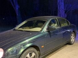 Grün Gebraucht 2000 Jaguar X-type Executive Limousine | 2.400 € (Guter Preis)