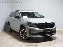 Steel grau Neu 2025 Skoda Kodiaq SportLine SUV | 53.790 € (Fairer Preis)
