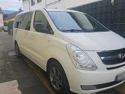 Weiß Gebraucht 2012 Hyundai H-1 Van / Kleinbus | 10.500 € (Fairer Preis)
