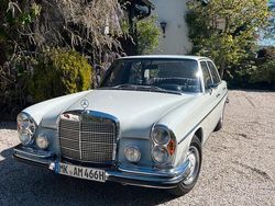 Weiß Gebraucht 1970 Mercedes W108 SE Limousine | 32.500 €