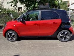 Rot Gebraucht 2021 Smart ForFour Electric Drive Kleinwagen | 9.600 € (Fairer Preis)