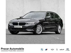 Grau Gebraucht 2022 BMW 520 Kombi | 27.999 € (Guter Preis)
