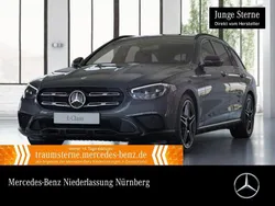 Grau Gebraucht 2023 Mercedes E200 Night Limousine | 45.990 € (Etwas zu teuer)