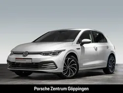 Weiß Gebraucht 2020 VW Golf VIII Style Limousine | 18.880 € (Fairer Preis)