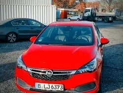 Rot Gebraucht 2018 Opel Astra Ultimate Limousine | 15.500 € (Fairer Preis)