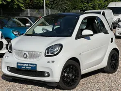 Weiss Gebraucht 2016 Smart ForTwo Coupé Passion Kleinwagen | 13.800 € (Fairer Preis)