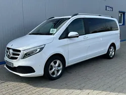 Weiß Gebraucht 2020 Mercedes V220 Van / Kleinbus | 39.699 € (Fairer Preis)