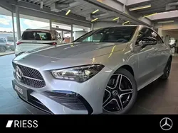 Hightech silver Gebraucht 2025 Mercedes CLA220 AMG Limousine | 49.400 €