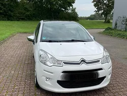 Weiß Gebraucht 2013 Citroën C3 SELECTION Kleinwagen | 3.700 € (Guter Preis)