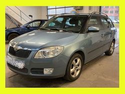 Blau Gebraucht 2009 Skoda Fabia Kombi | 6.900 € (Teuer)