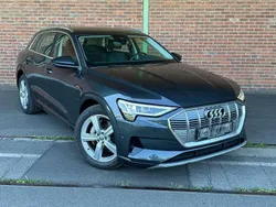Manhattangrau metallic Gebraucht 2019 Audi e-tron SUV | 21.650 € (Fairer Preis)