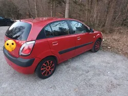 Rot Gebraucht 2006 Kia Rio Limousine | 2.400 € (Teuer)