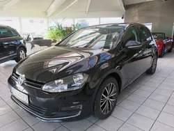 Andere Gebraucht 2016 VW Golf VII Allstar Limousine | 10.970 € (Guter Preis)