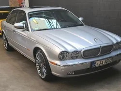 Jaguar XJR