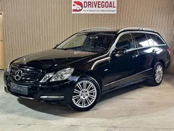 Schwarz Gebraucht 2012 Mercedes E350 Kombi | 12.500 € (Superpreis)