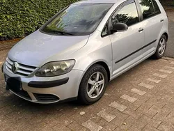 Silber Gebraucht 2007 VW Golf V Kombi | 900 € (Superpreis)