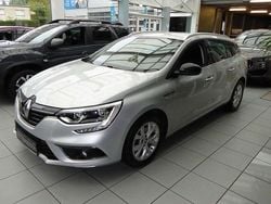 Silber Gebraucht 2020 Renault Mégane GrandTour LIMITED Kombi | 13.990 € (Fairer Preis)