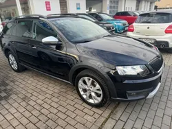 Schwarz Gebraucht 2017 Skoda Octavia Scout 4x4 Kombi | 15.950 € (Fairer Preis)