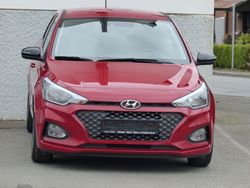 Rot Gebraucht 2020 Hyundai i20 Advantage Limousine | 13.490 € (Fairer Preis)