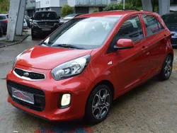 Rot Gebraucht 2017 Kia Picanto Attract Kleinwagen | 6.990 € (Guter Preis)